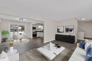 104 W Stoney Ridge Way, Saukville, WI 53080 - Photo 2