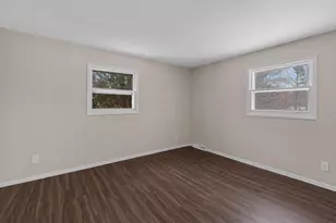 104 W Stoney Ridge Way, Saukville, WI 53080 - Photo 12