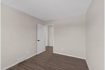 104 W Stoney Ridge Way, Saukville, WI 53080 - Photo 18