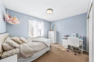 1118 Riverwalk Ct, Pewaukee, WI 53072 - Photo 38