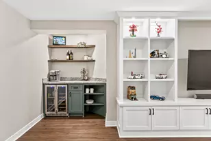 1118 Riverwalk Ct, Pewaukee, WI 53072 - Photo 42