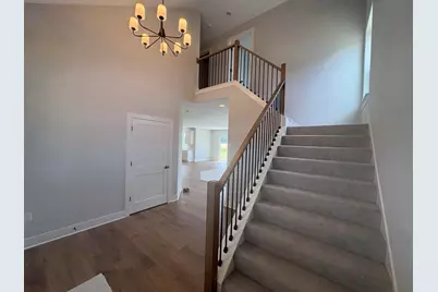 509  Talbot's Woods Dr, Dousman, WI 53066 - Photo 2