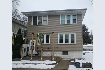 3049 S Hanson Ave, Milwaukee, WI 53207 - Photo 1