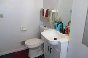 6602 W Mill Rd, Milwaukee, WI 53218 - Photo 20