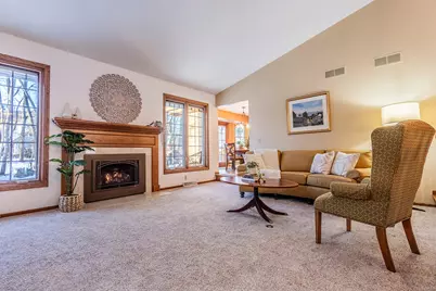 S79W19238  River Oaks Ct, Muskego, WI 53150 - Photo 14