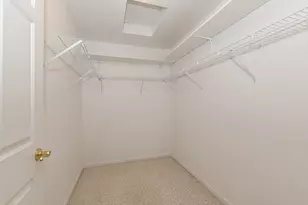 4740 S Forest Point Blvd, New Berlin, WI 53151 - Photo 18