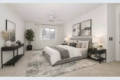 4740 S Forest Point Blvd, New Berlin, WI 53151 - Photo 4