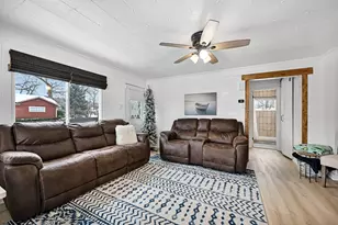 2225 Lakeshore Dr, Racine, WI 53139 - Photo 18