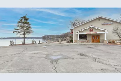 2225  Lakeshore Dr, Racine, WI 53139 - Photo 26