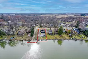 2225 Lakeshore Dr, Racine, WI 53139 - Photo 2