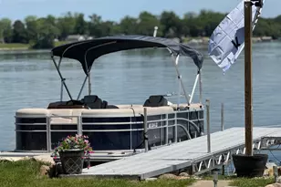 2225 Lakeshore Dr, Racine, WI 53139 - Photo 6