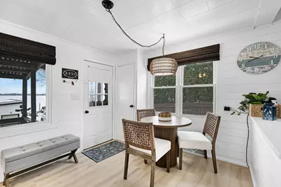 2225  Lakeshore Dr, Racine, WI 53139 - Photo 10