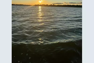 2225  Lakeshore Dr, Racine, WI 53139 - Photo 40