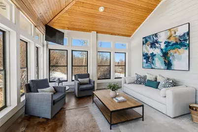 13675 N Legacy Hills Dr, Mequon, WI 53097 - Photo 8