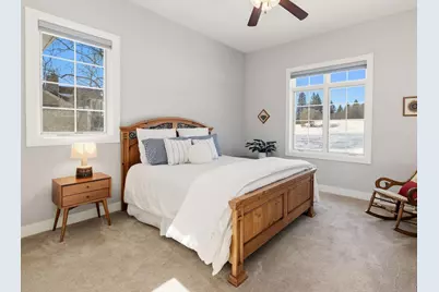 13675 N Legacy Hills Dr, Mequon, WI 53097 - Photo 16