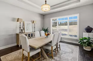 13675 N Legacy Hills Dr, Mequon, WI 53097 - Photo 6