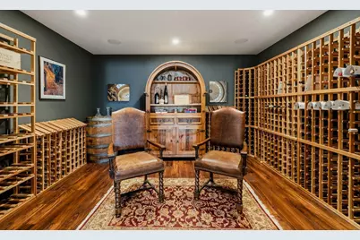 13675 N Legacy Hills Dr, Mequon, WI 53097 - Photo 18