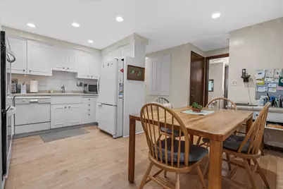 7535 N Fairchild Rd, Fox Point, WI 53217 - Photo 16