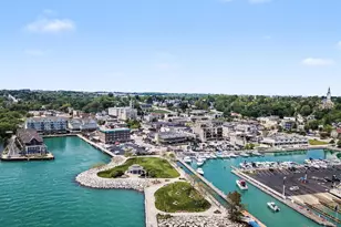 496 Bastle Wynd -, Port Washington, WI 53074 - Photo 40