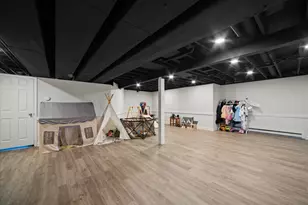 15165 W Burleigh Rd, Brookfield, WI 53005 - Photo 68