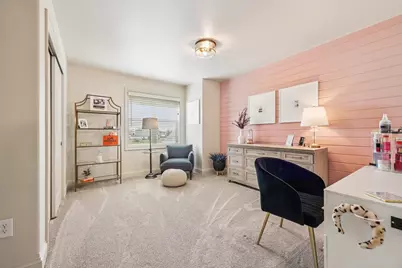 1609  Whistling Hill Cir, Hartland, WI 53029 - Photo 28