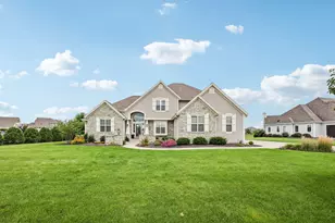 1609 Whistling Hill Cir, Hartland, WI 53029 - Photo 66