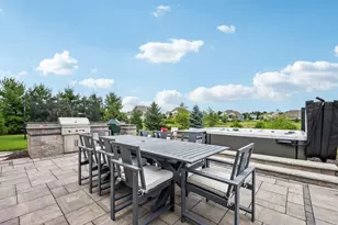 1609 Whistling Hill Cir, Hartland, WI 53029 - Photo 60