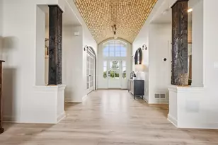 1609 Whistling Hill Cir, Hartland, WI 53029 - Photo 2