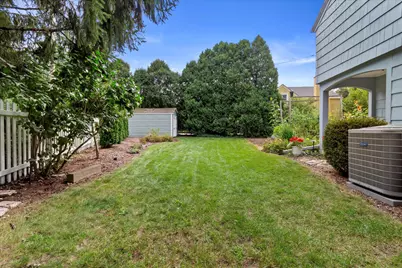 5550 N Hollywood Ave, Whitefish Bay, WI 53217 - Photo 46