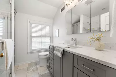 5550 N Hollywood Ave, Whitefish Bay, WI 53217 - Photo 36