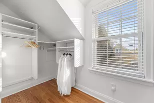 5550 N Hollywood Ave, Whitefish Bay, WI 53217 - Photo 30