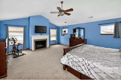 1811  Stoneridge Ln, Cedarburg, WI 53024 - Photo 20