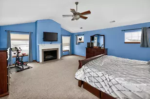 1811 Stoneridge Ln, Cedarburg, WI 53024 - Photo 20