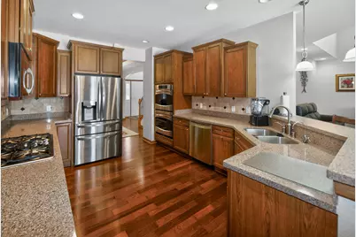 1811  Stoneridge Ln, Cedarburg, WI 53024 - Photo 10