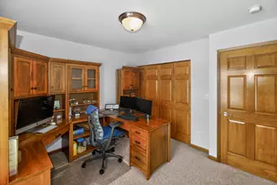 1811 Stoneridge Ln, Cedarburg, WI 53024 - Photo 28