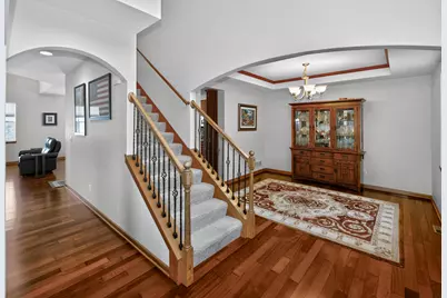 1811  Stoneridge Ln, Cedarburg, WI 53024 - Photo 2