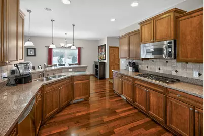 1811  Stoneridge Ln, Cedarburg, WI 53024 - Photo 12