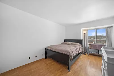 6378 S 20th St, Milwaukee, WI 53221 - Photo 12