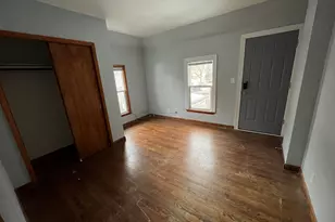 909 College Ave, Racine, WI 53403 - Photo 22