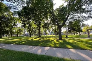 909 College Ave, Racine, WI 53403 - Photo 18