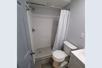 909  College Ave, Racine, WI 53403 - Photo 42