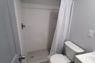 909 College Ave, Racine, WI 53403 - Photo 42