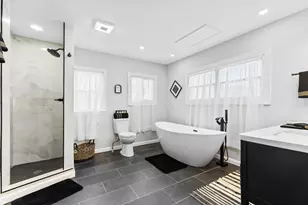 6352 N 104th St, Milwaukee, WI 53225 - Photo 12