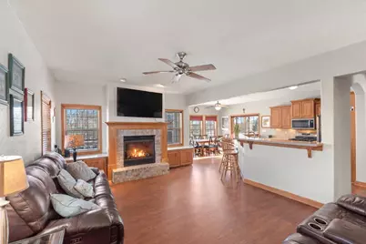 W172N7862  Shady Ln, Menomonee Falls, WI 53051 - Photo 14