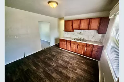 5280 N 65th St, Milwaukee, WI 53218 - Photo 2