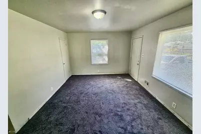 5280 N 65th St, Milwaukee, WI 53218 - Photo 16