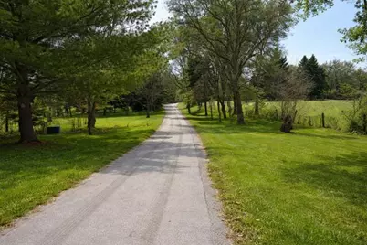 W6399  Brick Church Rd, Walworth, WI 53184 - Photo 4