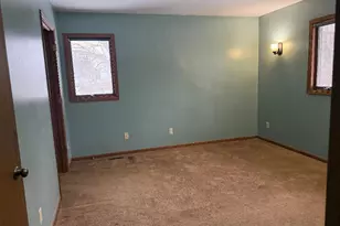 W6399 Brick Church Rd, Walworth, WI 53184 - Photo 14