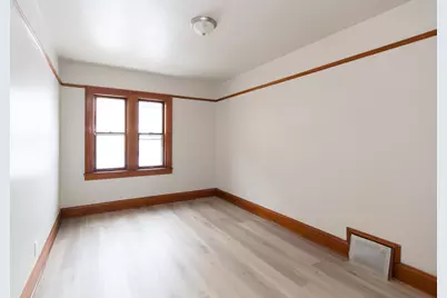 2320 N 56th St #2322, Milwaukee, WI 53210 - Photo 8