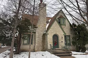 2408 N 73rd St, Wauwatosa, WI 53213 - Photo 40